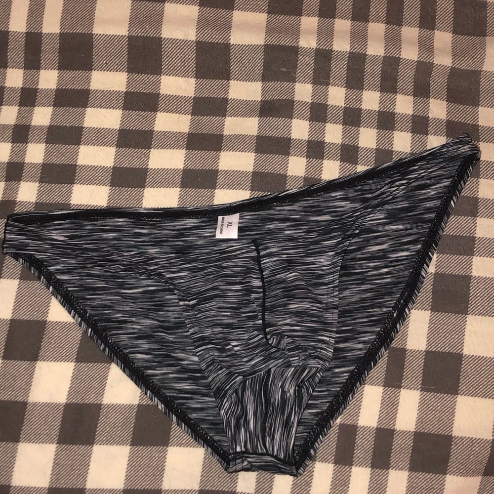 Men’s bikini briefs